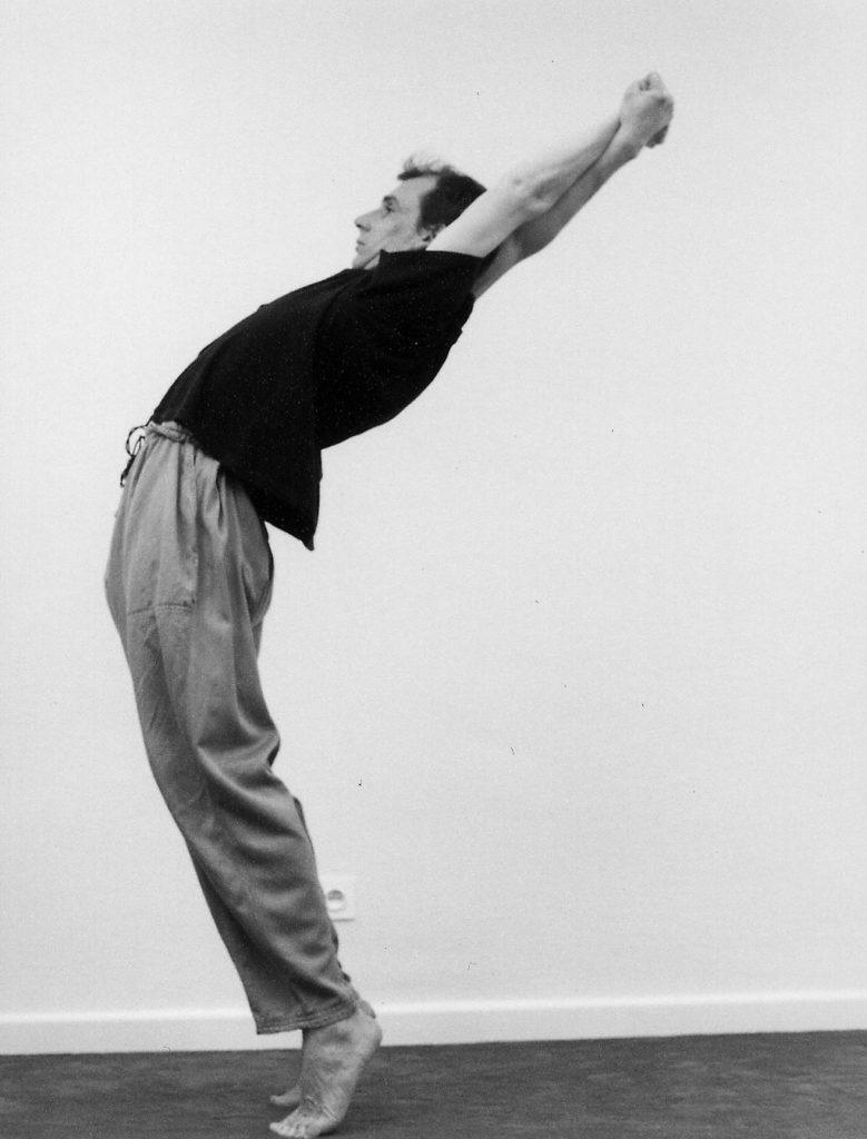 chakrasana-debout-05